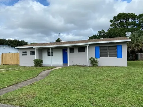 3211 NW 4th Street Lauderhill FL 33311