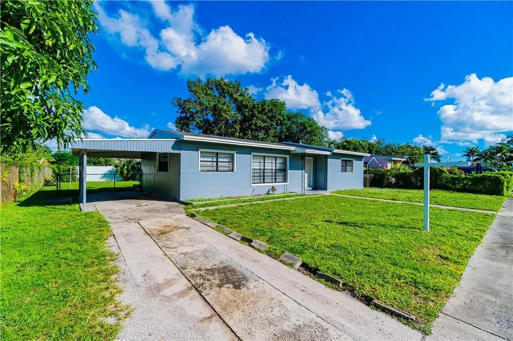 2761 NW 171st Street Miami Gardens FL 33056