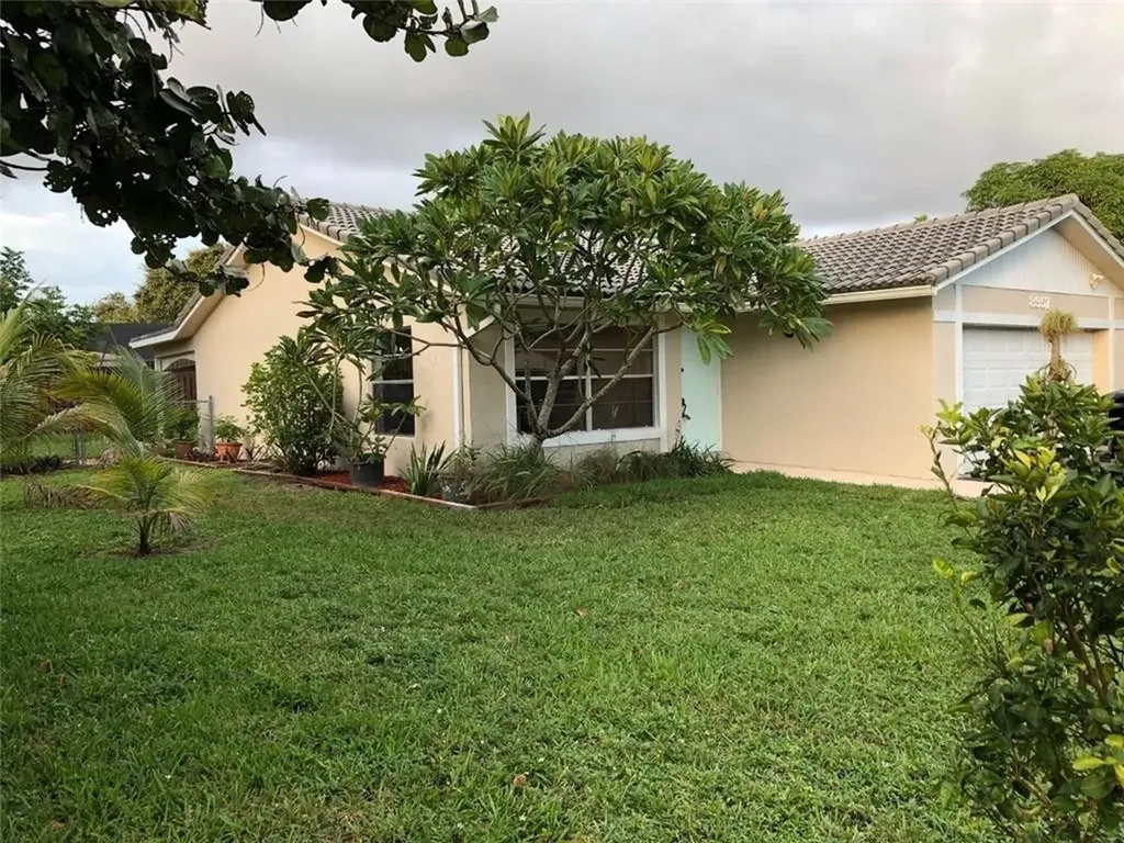 8957 NW 26th Court Coral Springs FL 33065