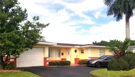 3667 NW 27th Street Lauderdale Lakes FL 33311