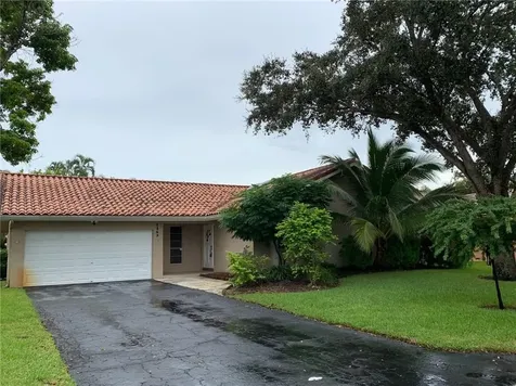 1163 NW 83rd Avenue Coral Springs FL 33071