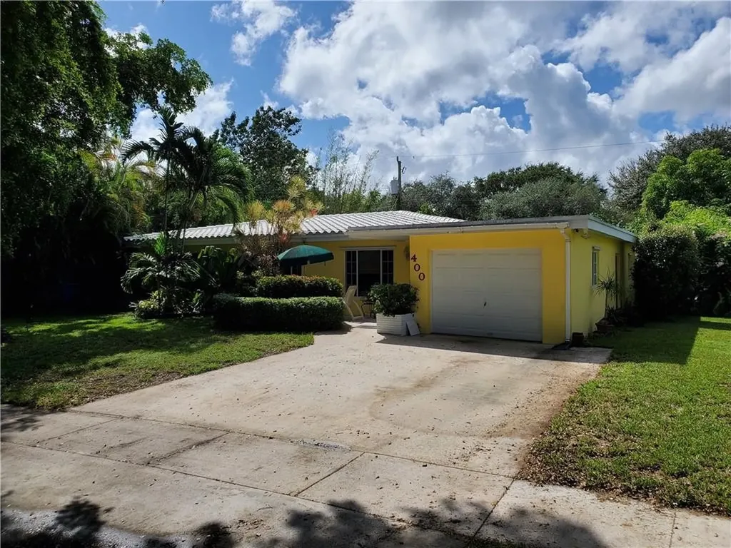 400 S 57th Terrace Hollywood FL 33023