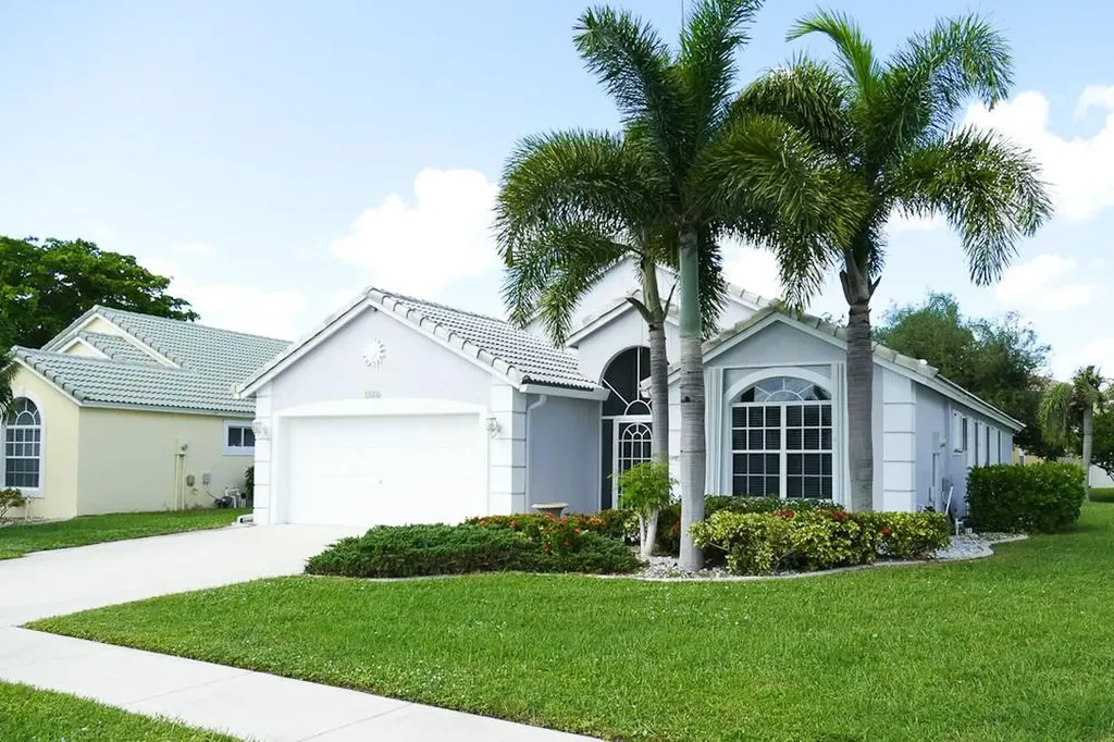 1638 Oak Berry Circle Wellington FL 33414