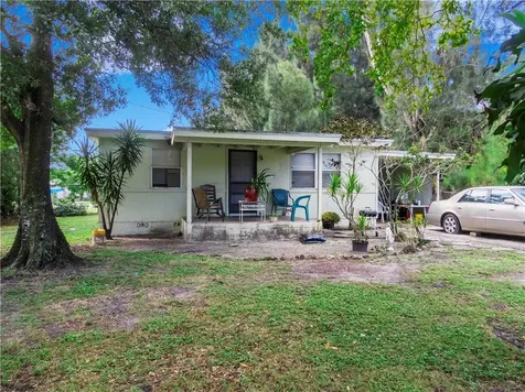 2324 NW 27th Street Oakland Park FL 33311