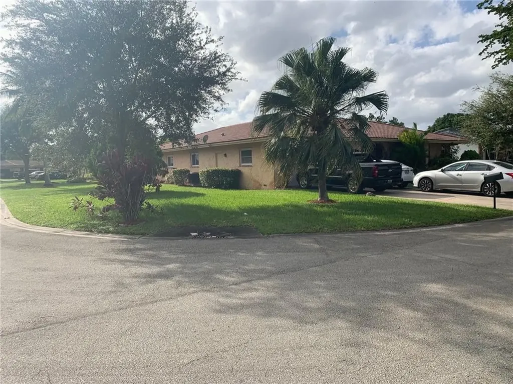 4230 NW 107th Avenue Coral Springs FL 33065
