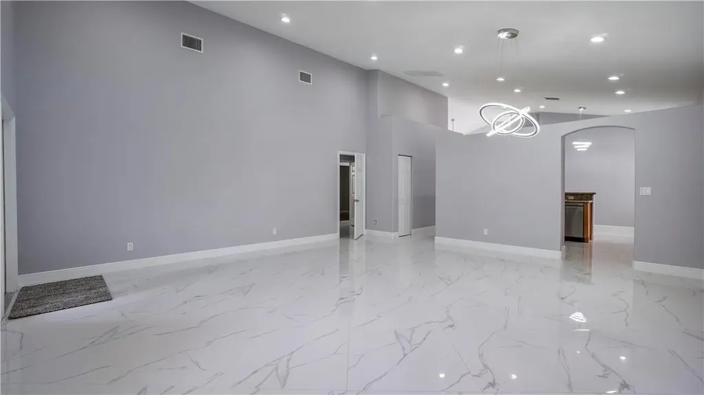 5421 NW 122nd Drive Coral Springs FL 33076