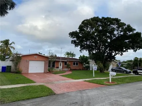 11701 Taft Street Pembroke Pines FL 33026