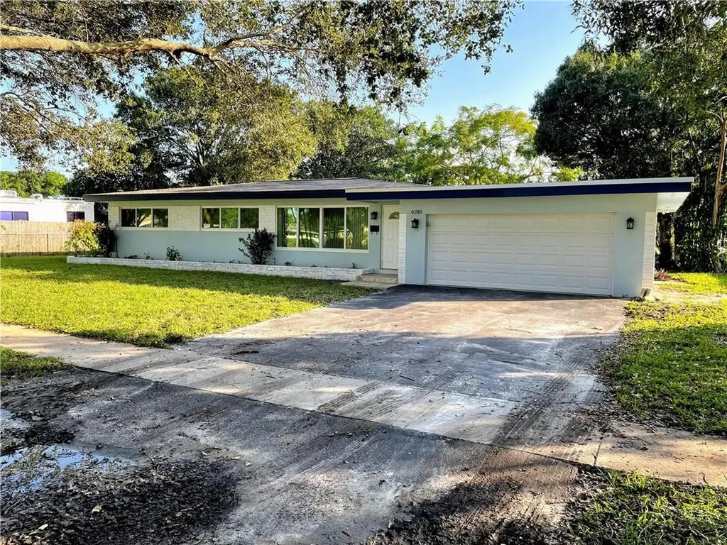 6280 SW 3rd Street Plantation FL 33317