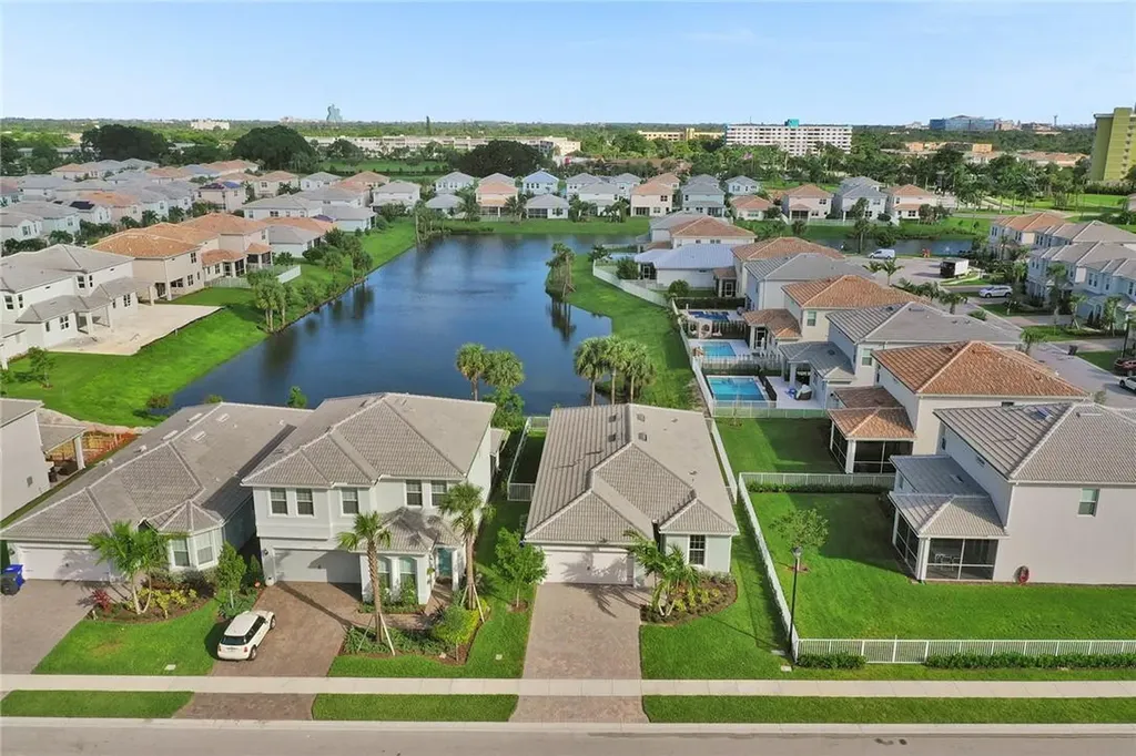 4645 Ficus Street Hollywood FL 33021