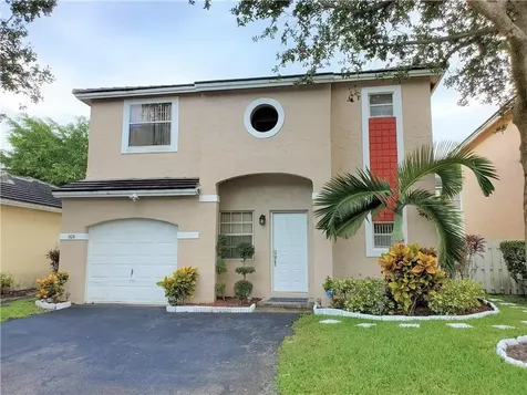 824 NW 99th Avenue Plantation FL 33324