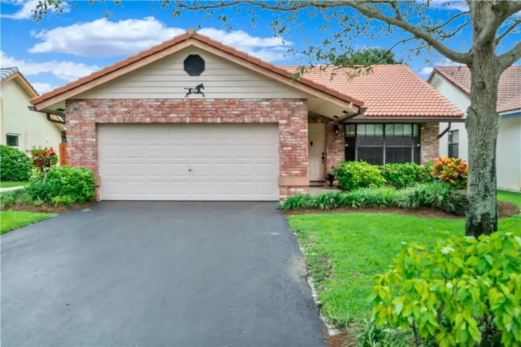 2859 NW 95th Avenue Coral Springs FL 33065