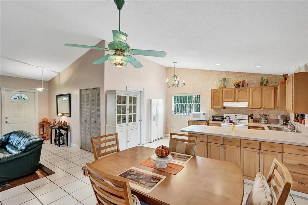 7504 Forest Boulevard North Lauderdale FL 33068