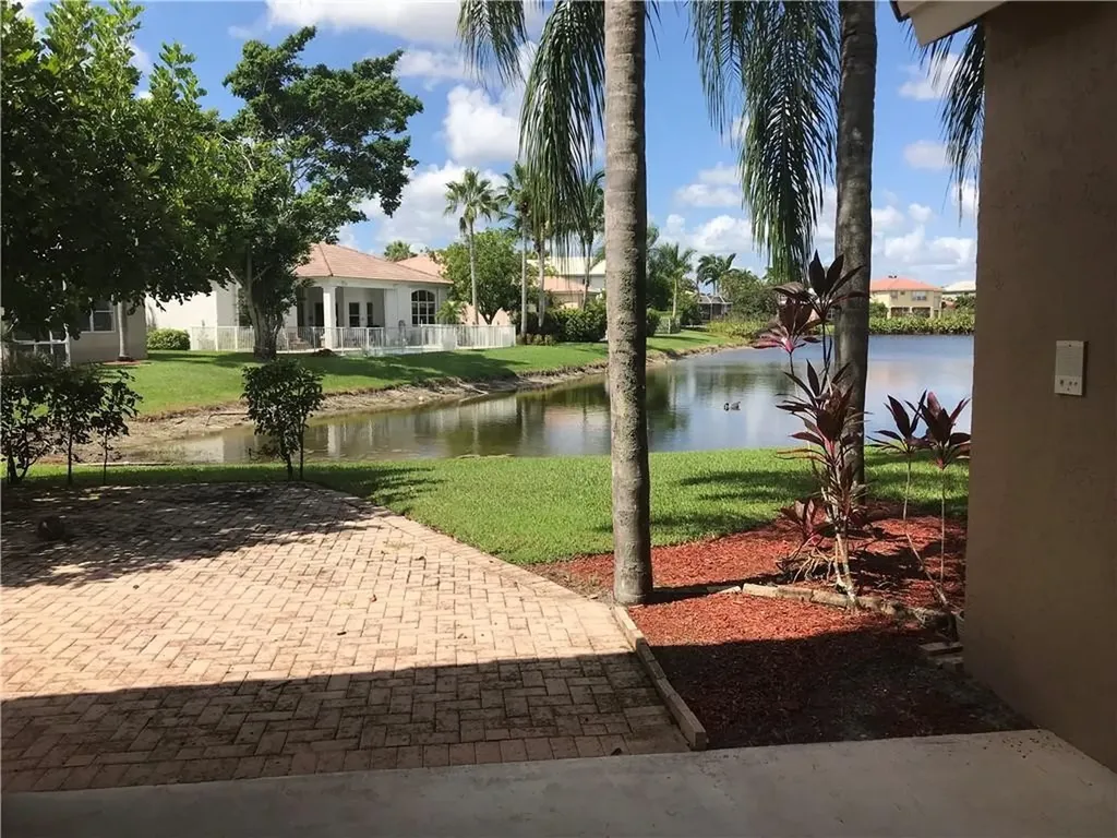 18705 Sea Turtle Lane Boca Raton FL 33498