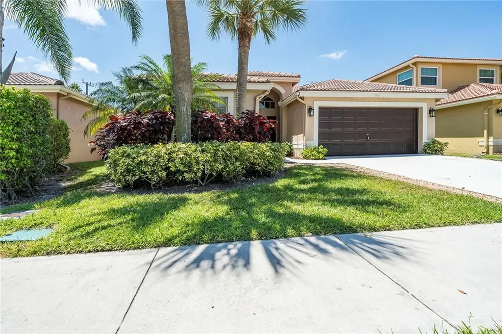 9386 Fox Trot Lane Boca Raton FL 33496