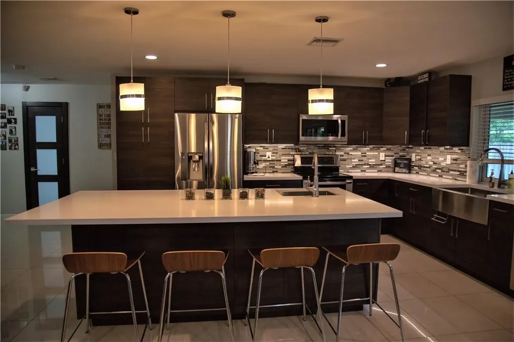 4311 Roosevelt Street Hollywood FL 33021
