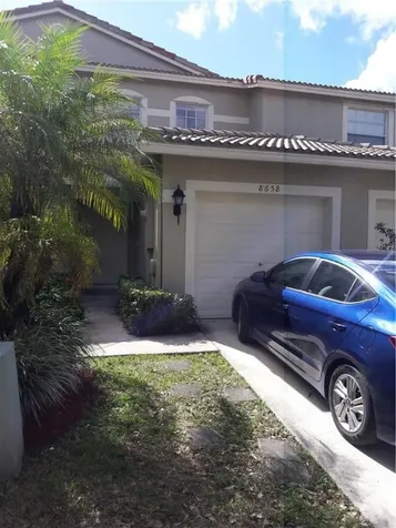 8658 S Southgate Shores Circle Tamarac FL 33321