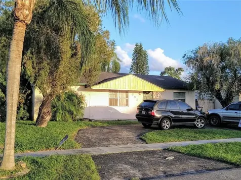 608 SW 77th Avenue North Lauderdale FL 33068