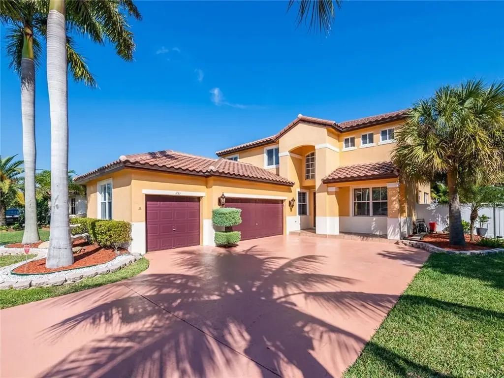 1153 SW 161st Avenue Pembroke Pines FL 33027