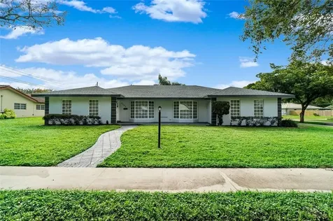 7380 NW 9th Street Plantation FL 33317