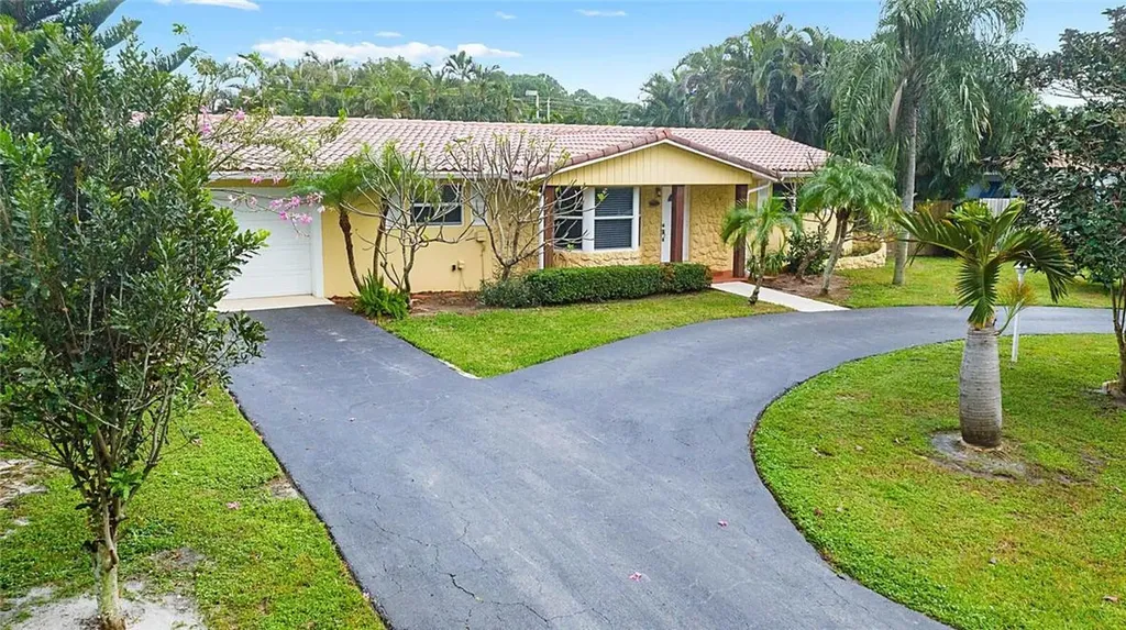 3240 Churchill Drive Boynton Beach FL 33435
