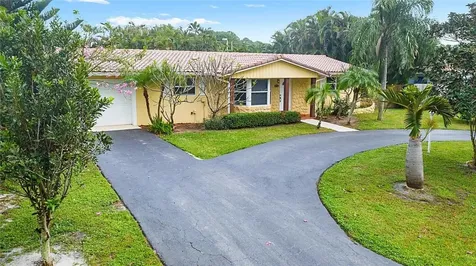 3240 Churchill Drive Boynton Beach FL 33435
