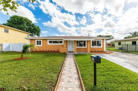 3010 NW 173rd Terrace Miami Gardens FL 33056