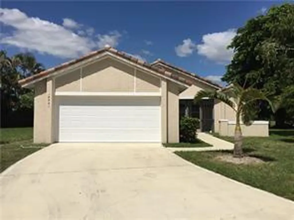 18921 Red Coral Way Boca Raton FL 33498