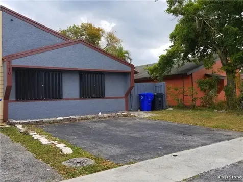 7170 SW 14th Street North Lauderdale FL 33068