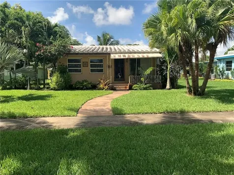 1610 Mayo Street Hollywood FL 33020
