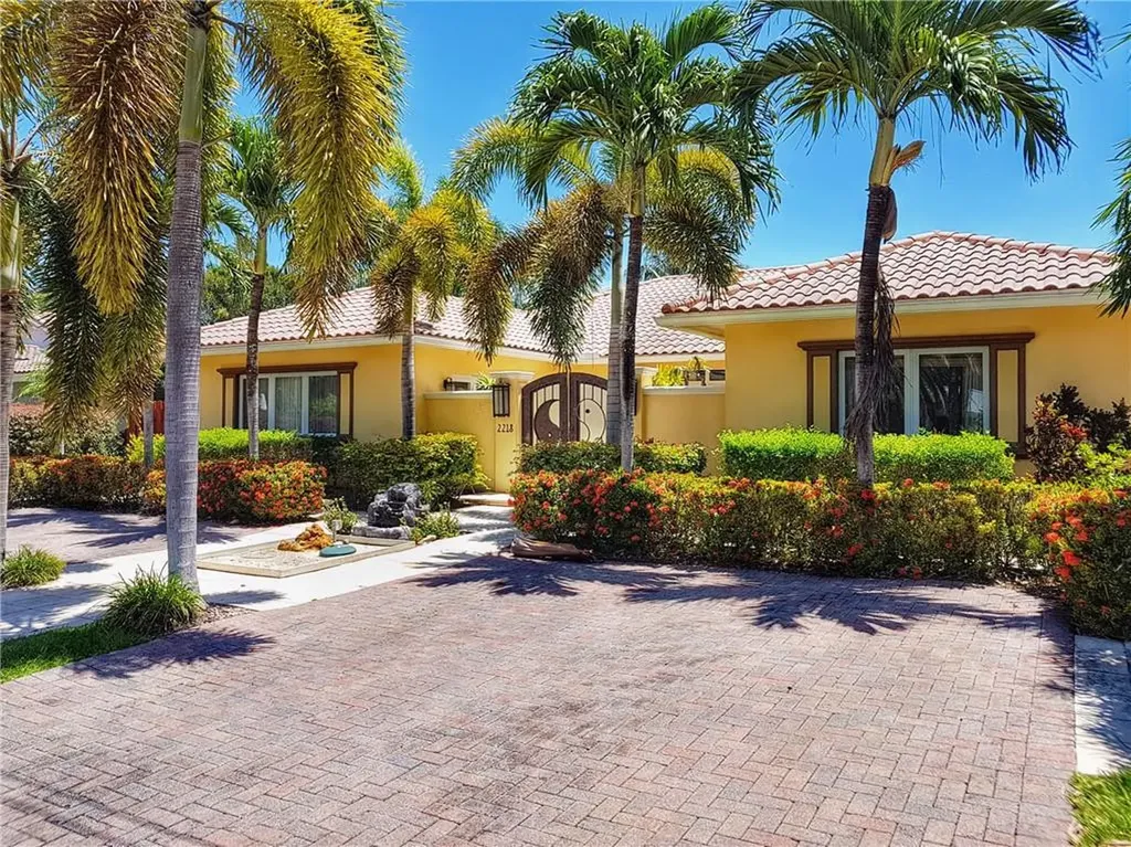 2218 NE 15th Terrace Wilton Manors FL 33305