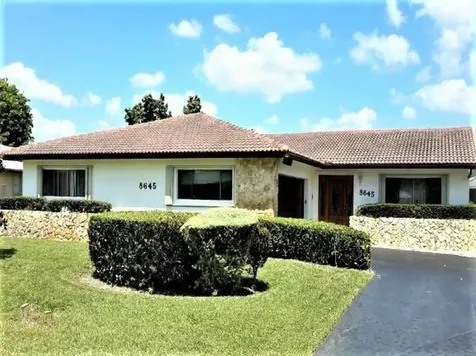 8645 Ramblewood Drive Coral Springs FL 33071