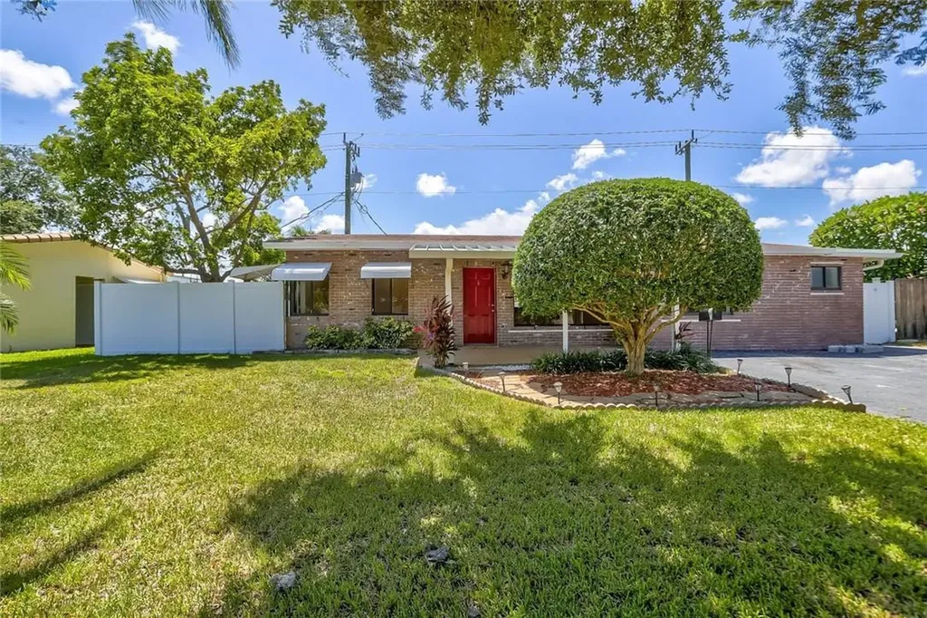 2751 NE 7th Terrace Pompano Beach FL 33064