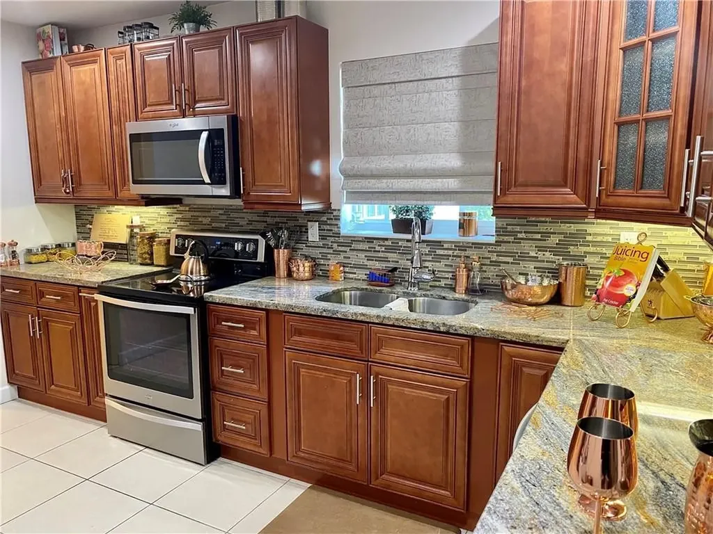 2300 Alcazar Drive Miramar FL 33023