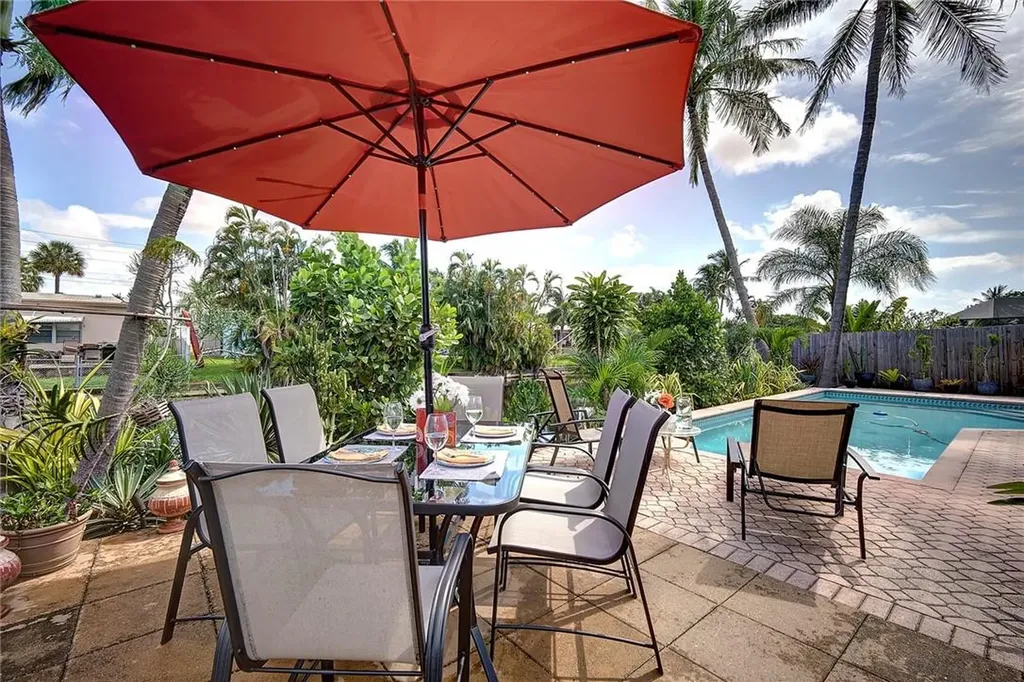 1767 NW 37th Street Oakland Park FL 33309