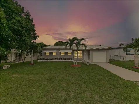 3238 Cleveland Street Hollywood FL 33021
