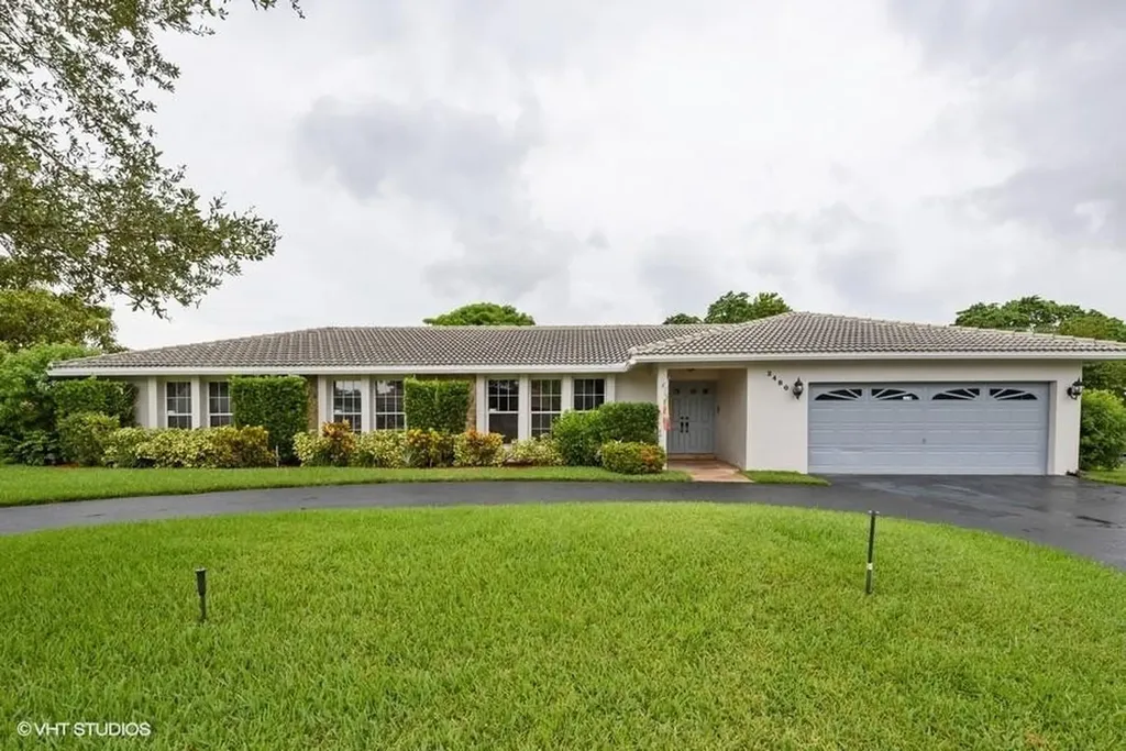 2480 NW 114th Avenue Coral Springs FL 33065