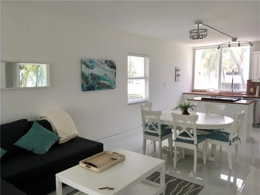 500 SE 21st Avenue Deerfield Beach FL 33441