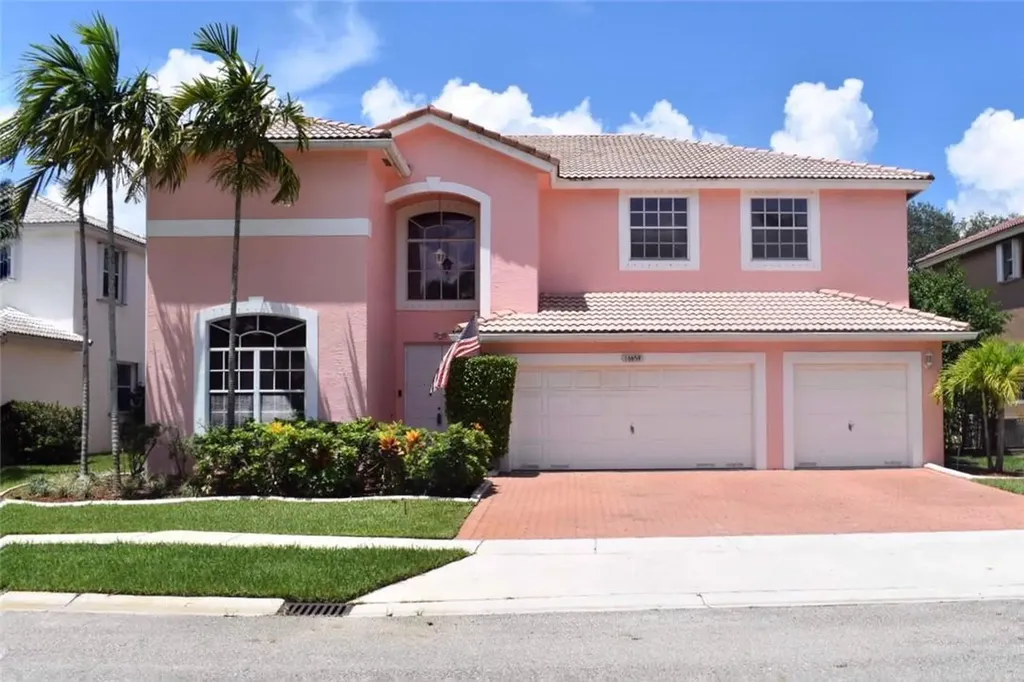 16659 SW 6th Street Pembroke Pines FL 33027
