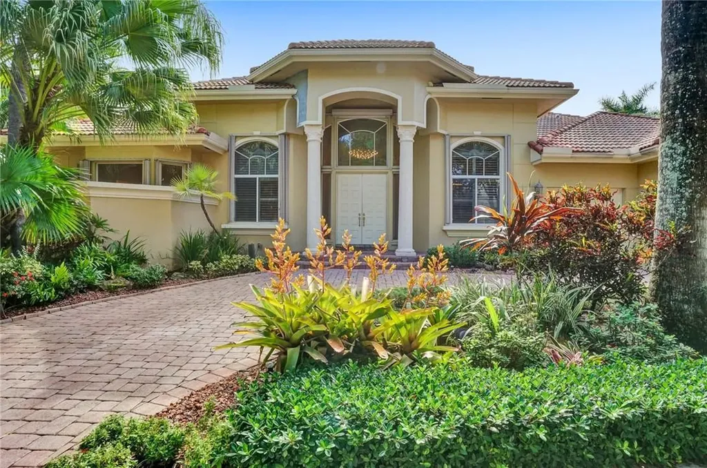 5610 Oaktree Avenue Fort Lauderdale FL 33312