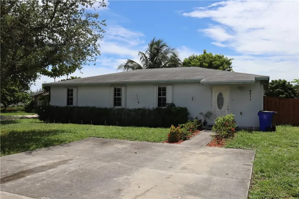 4671 NE 1st Avenue Deerfield Beach FL 33064