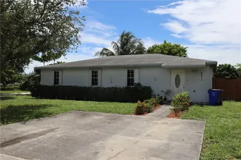 4671 NE 1st Avenue Deerfield Beach FL 33064