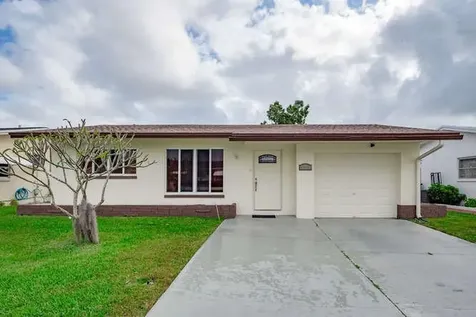 4712 NW 48th Avenue Tamarac FL 33319