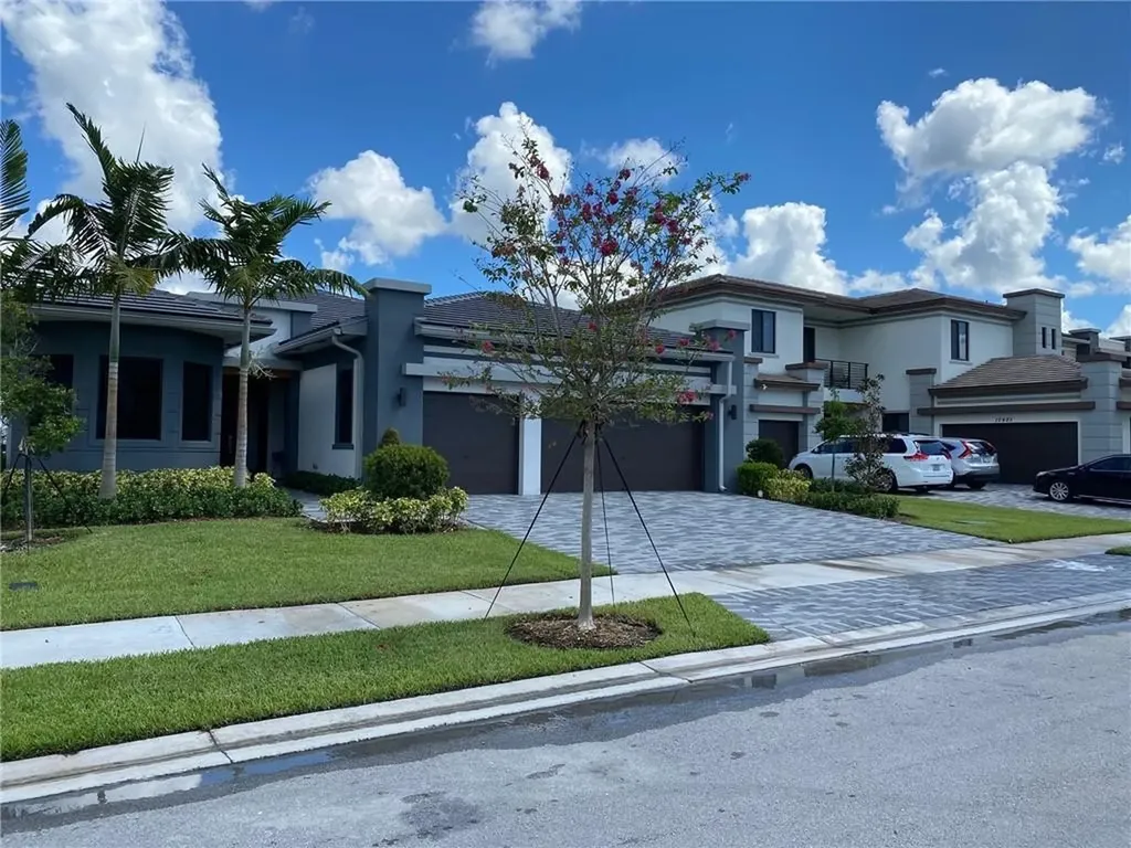 10495 Mira Vista Drive Parkland FL 33076