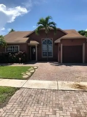 1466 SW 85th Terrace Pembroke Pines FL 33025