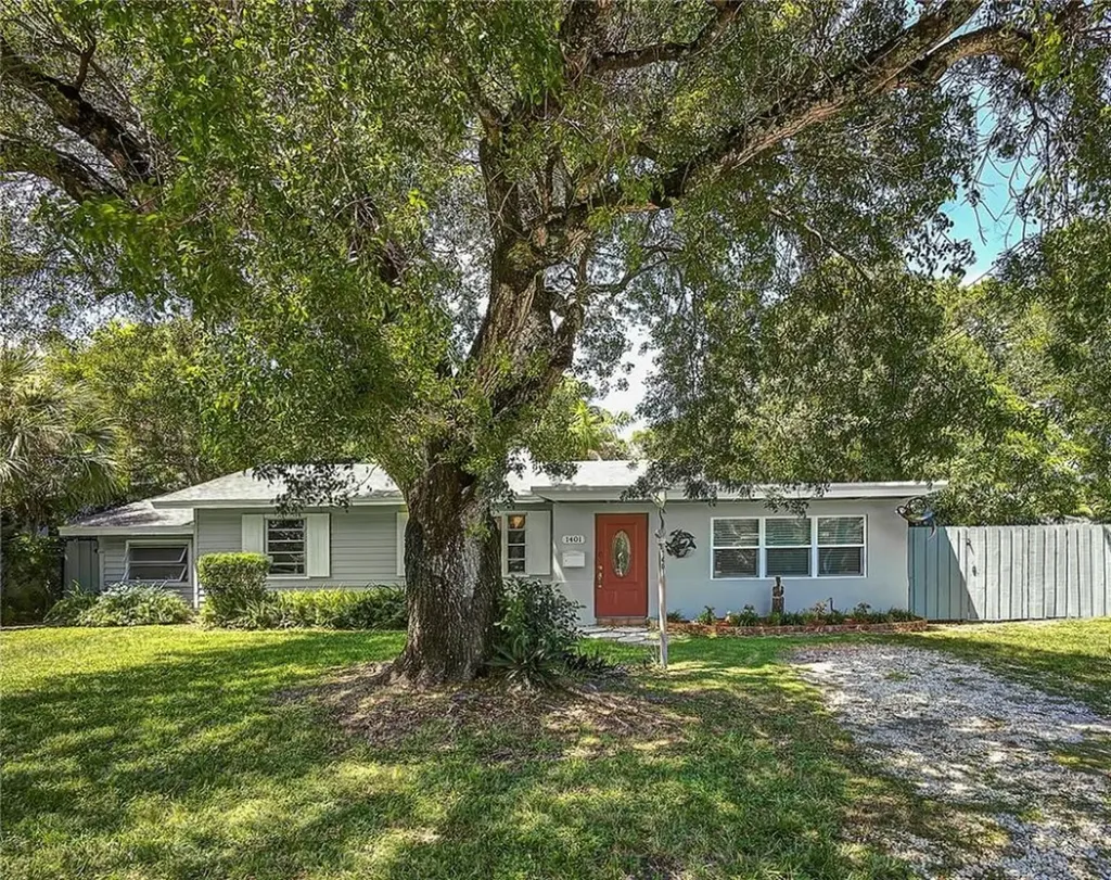 1401 NE 35th Street Oakland Park FL 33334