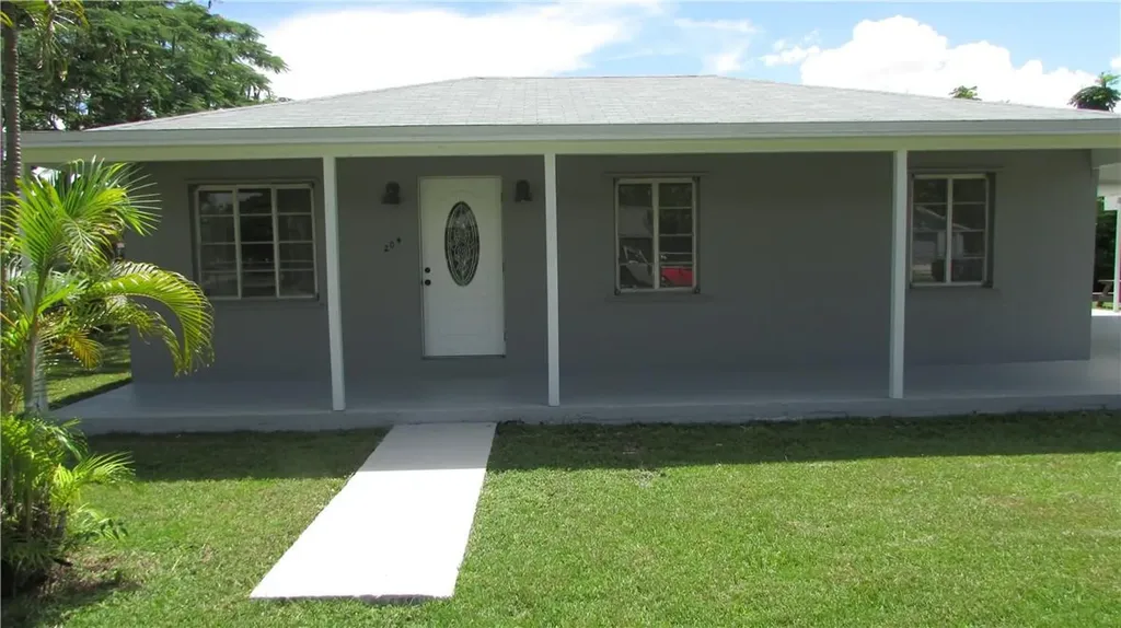 204 NE 19th Street Homestead FL 33030