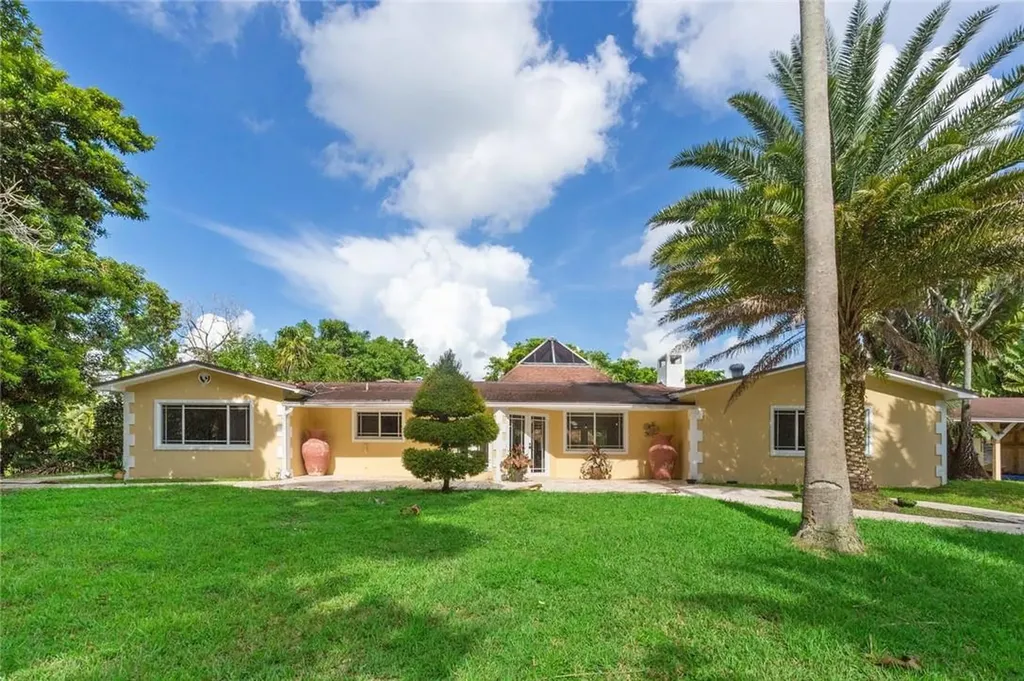 6311 Melaleuca Road Southwest Ranches FL 33330