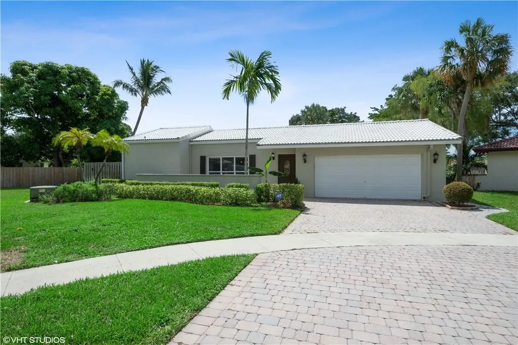 20914 Encanto Court Boca Raton FL 33433