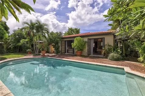 2611 NE 18th Street Pompano Beach FL 33062