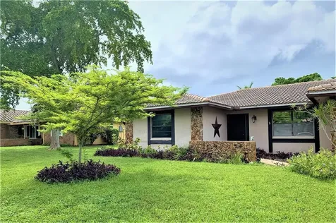 1760 NW 107th Drive Coral Springs FL 33071